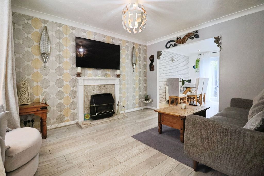 Additional image 8 of 4 bed detached house for saleAston Place, St. Mellons, Cardiff CF3