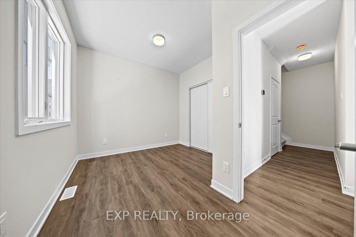 Additional image 4 of 623 Bee Pollen Way, Ottawa, ON, K2W 0N9