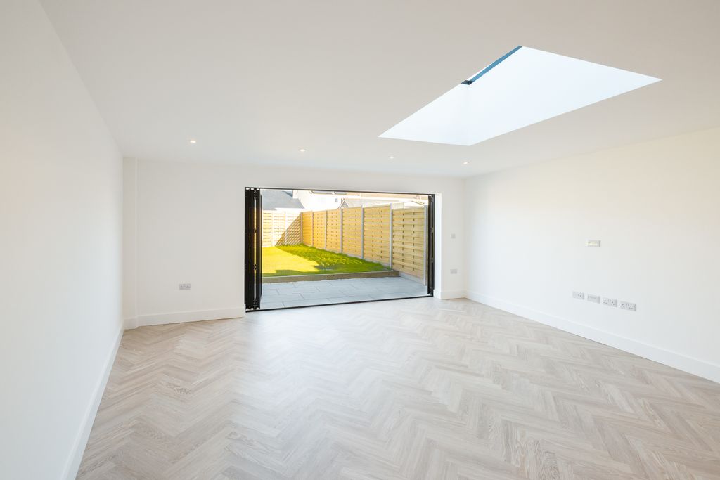 Additional image 8 of 3 bed terraced house for saleVale Road, St. Sampson, Guernsey GY2