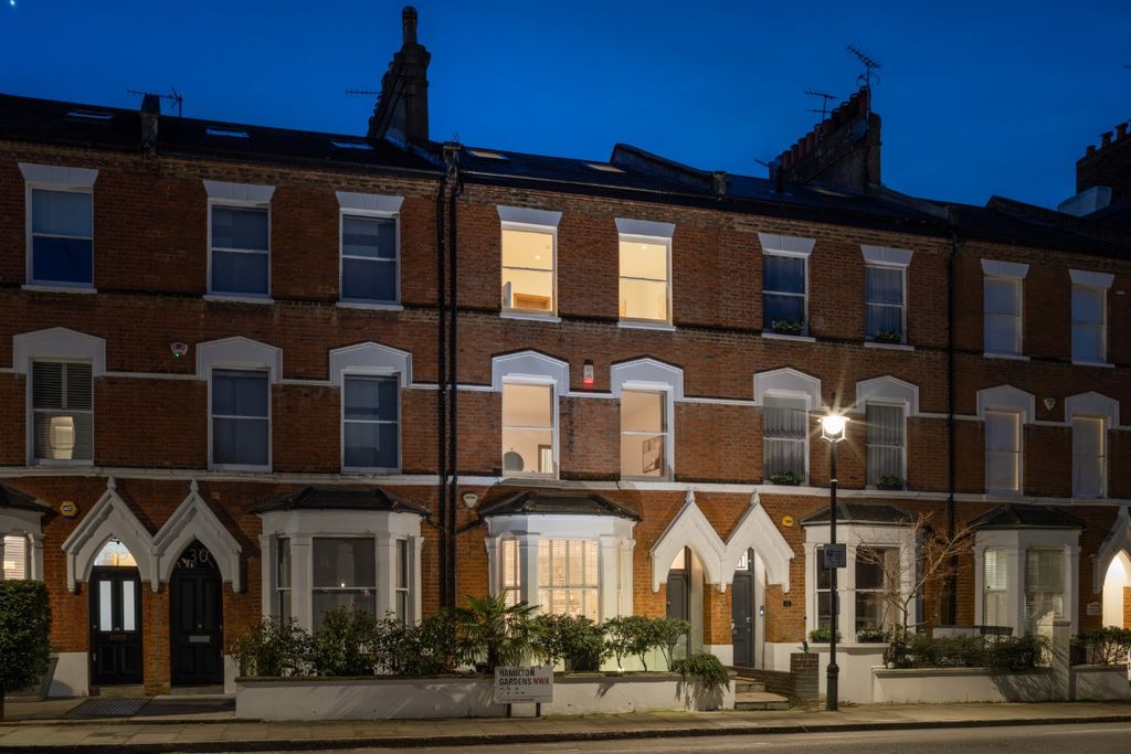 5 bed terraced house for saleHamilton Gardens, St John's Wood, London NW8