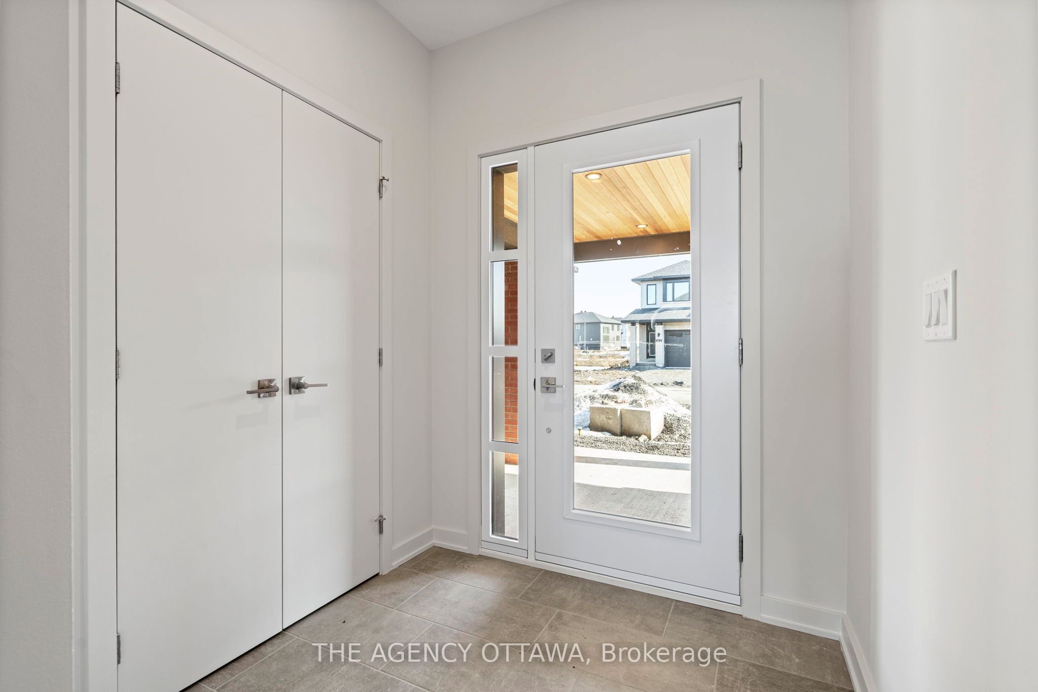 Additional image 4 of 267 Apricot Street, Ottawa, ON, K1X 0K1