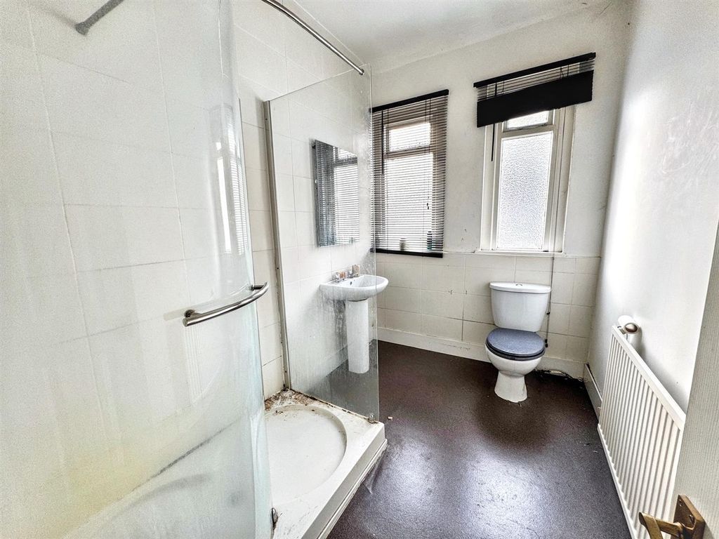 Additional image 11 of 2 bed flat for salePreston Avenue, Newport NP20