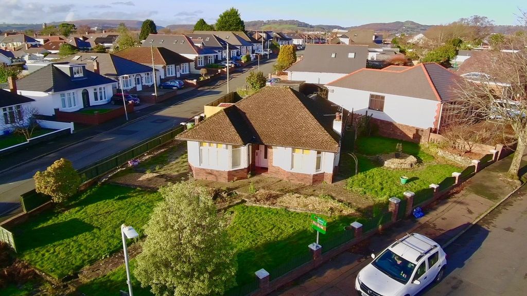 3 bed detached bungalow for saleManor Rise, Cardiff CF14