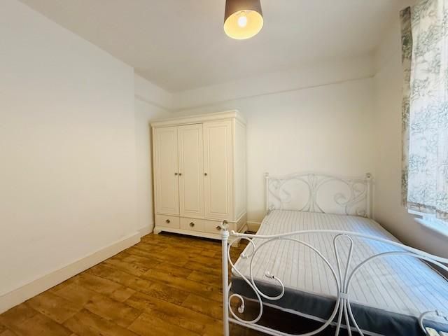 Room to rentYew Tree Road, Slough, Berkshire SL1