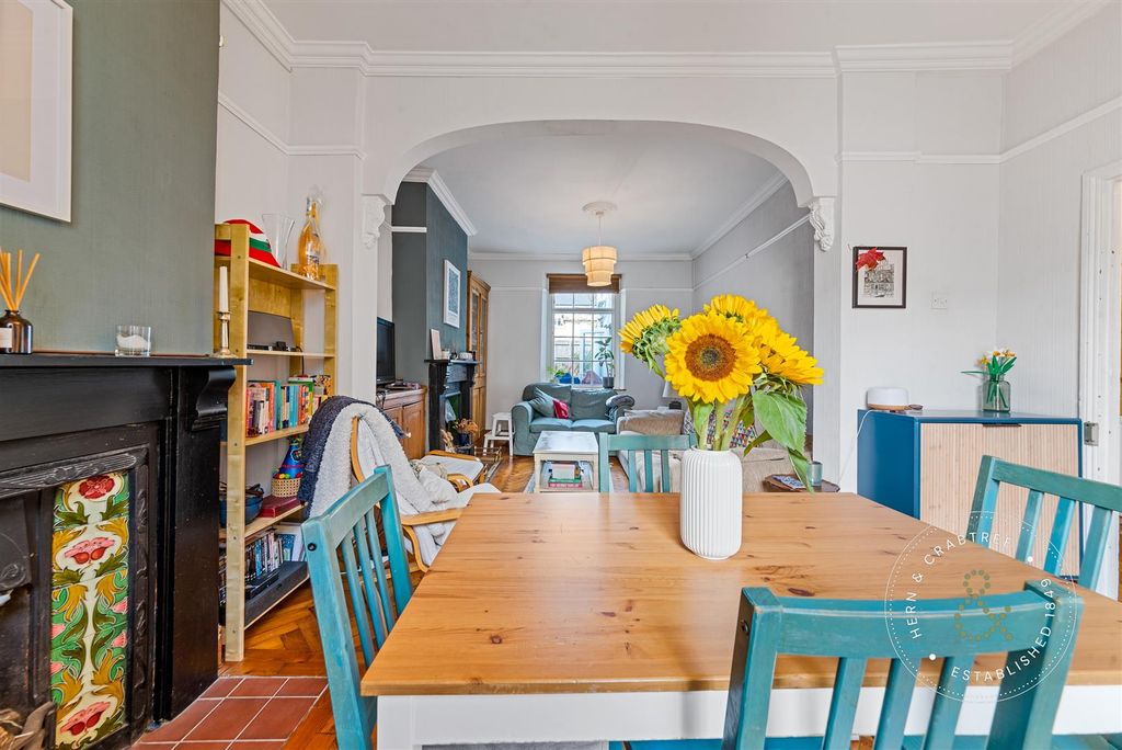 Additional image 5 of 2 bed terraced house for saleMortimer Road, Pontcanna, Cardiff CF11