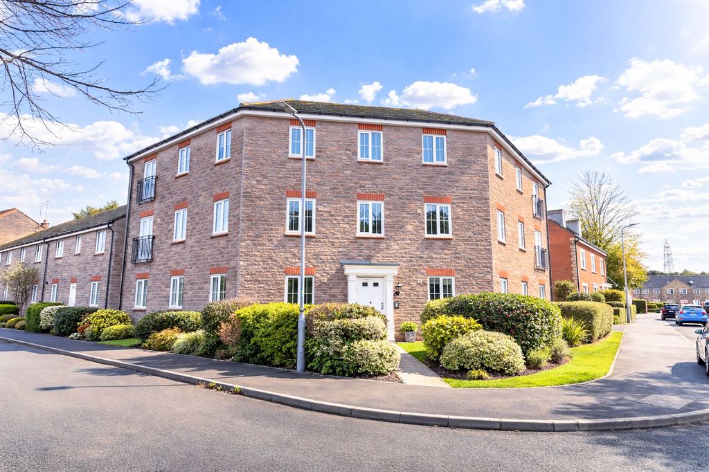 Additional image 14 of 2 bed flat for saleLlanidloes Mews, Newport NP10