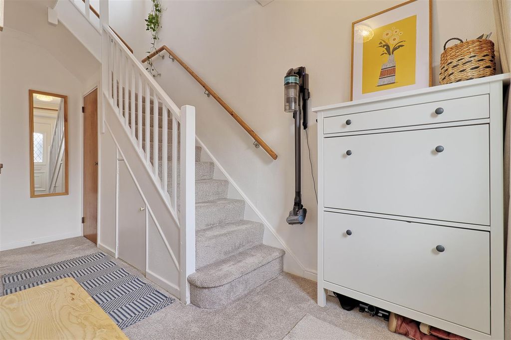 Additional image 14 of 4 bed semi-detached house for saleIzaak Walton Way, Cambridge CB4