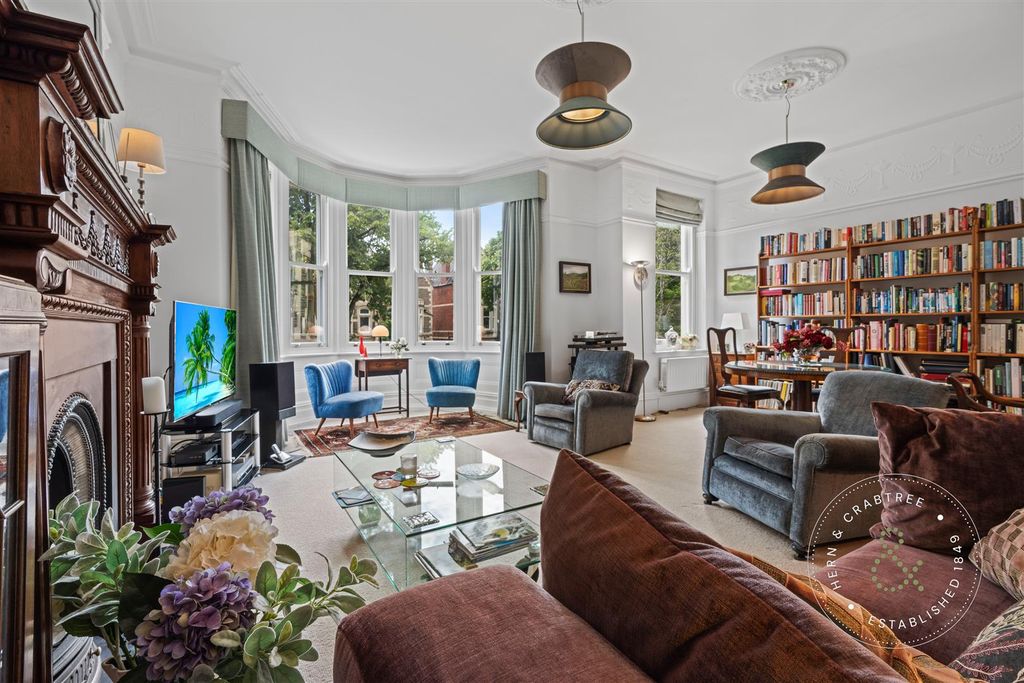 Additional image 2 of 4 bed town house for saleCathedral Road, Pontcanna, Cardiff CF11