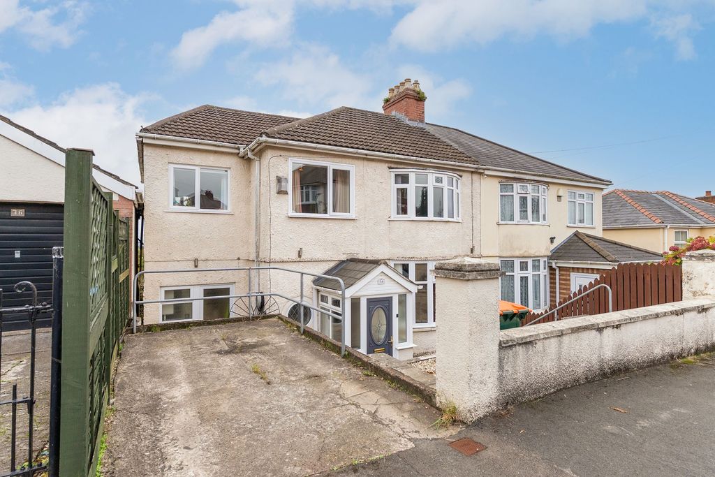 Additional image 4 of 4 bed semi-detached house for saleBeechwood Crescent, Newport NP19