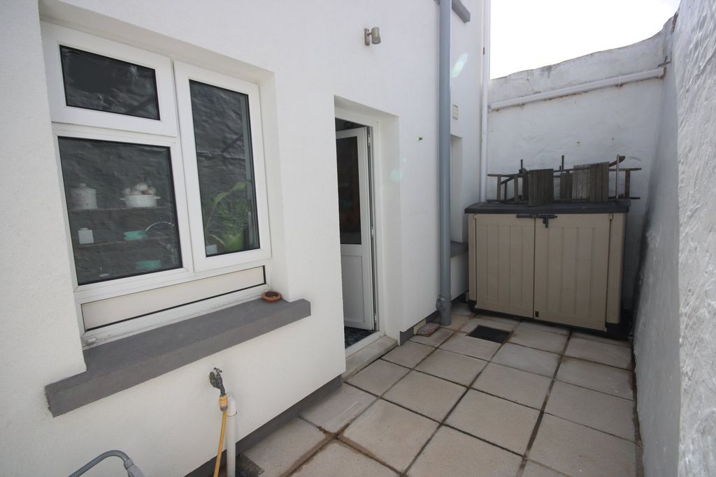 Additional image 12 of 3 bed terraced house for saleColumbus Street, St Helier JE2