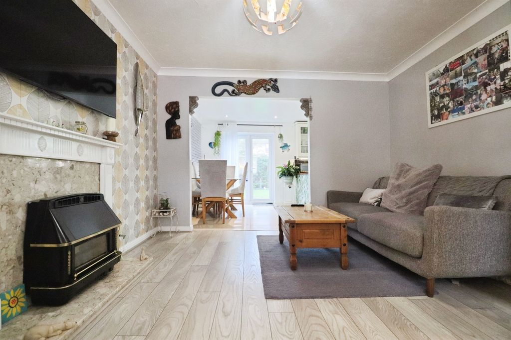 Additional image 7 of 4 bed detached house for saleAston Place, St. Mellons, Cardiff CF3