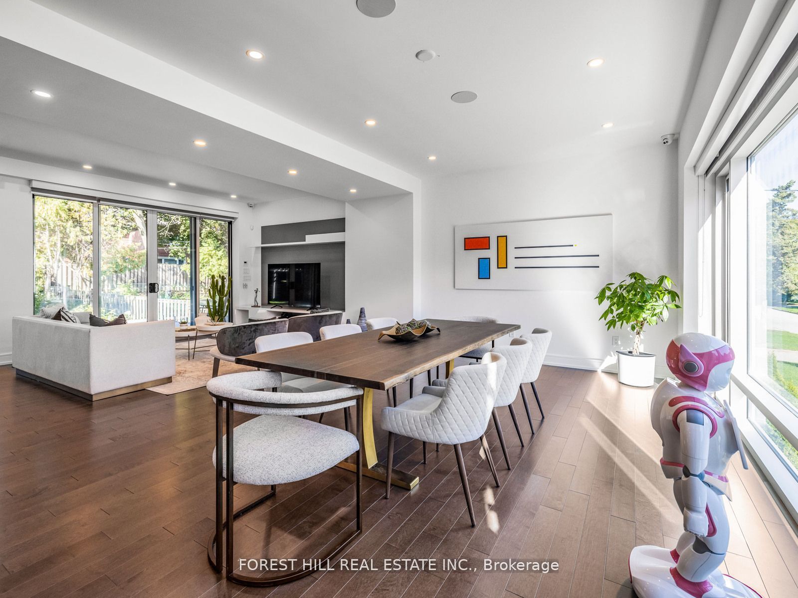 Additional image 3 of 16 Viamede Crescent, Toronto, ON, M2K 2A8