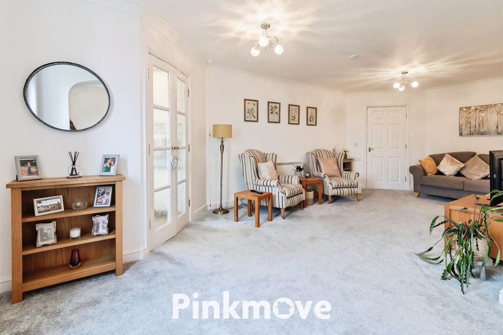 1 bed flat for saleBassaleg Road, Newport NP20