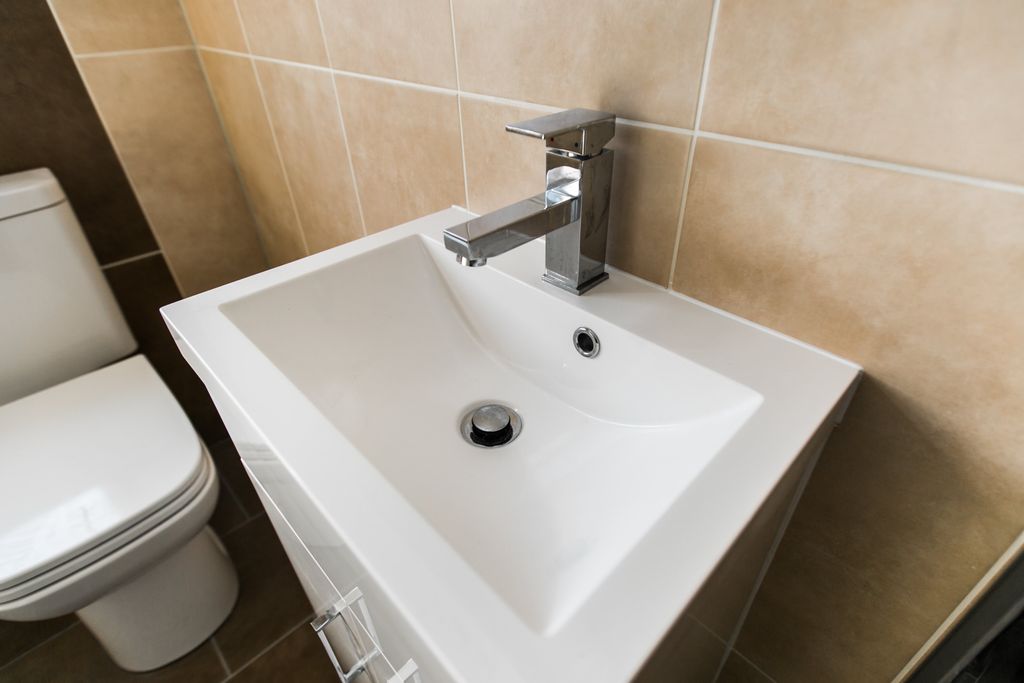 Additional image 11 of 3 bed flat for saleNinian Road, Roath CF23