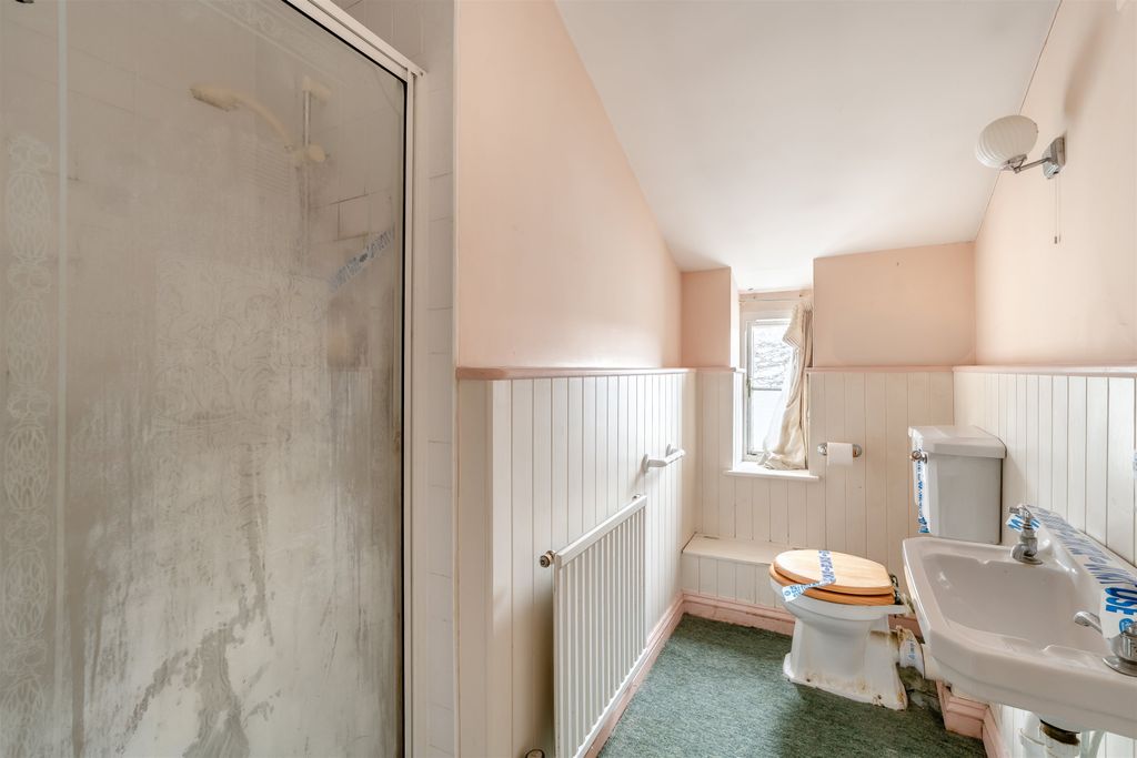 Additional image 12 of 4 bed end terrace house for saleTwyn Square, Usk, Monmouthshire NP15