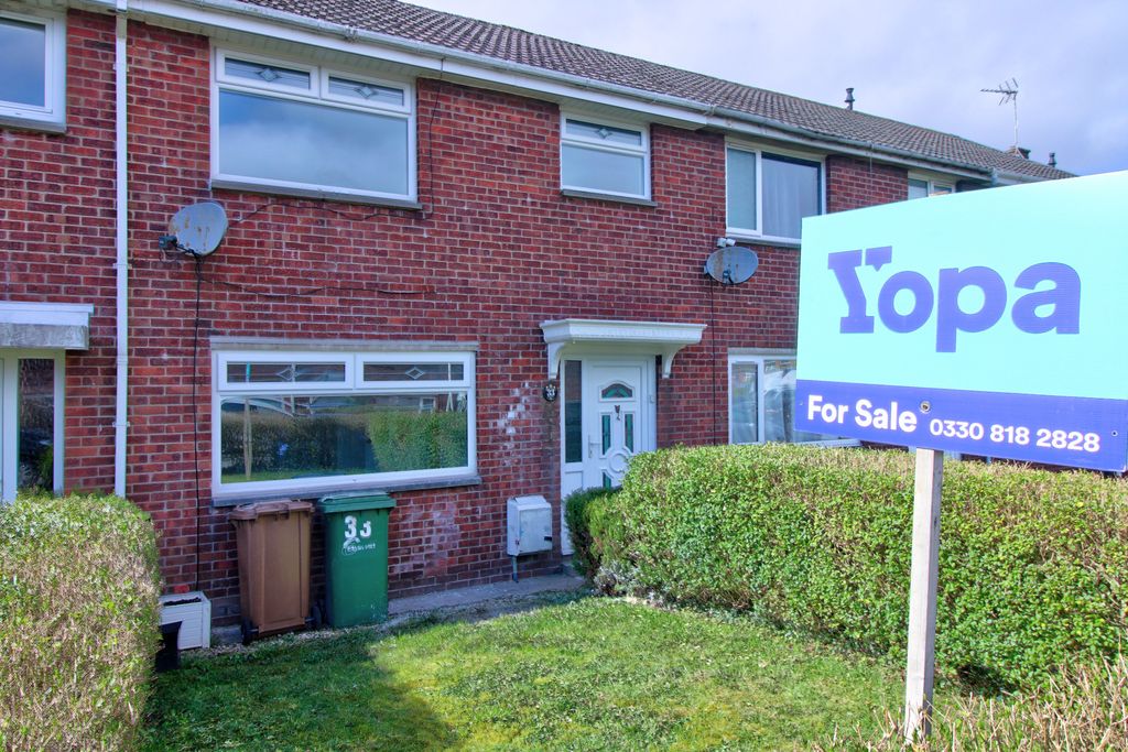 3 bed terraced house for saleCroeso Square, Blackwood NP12
