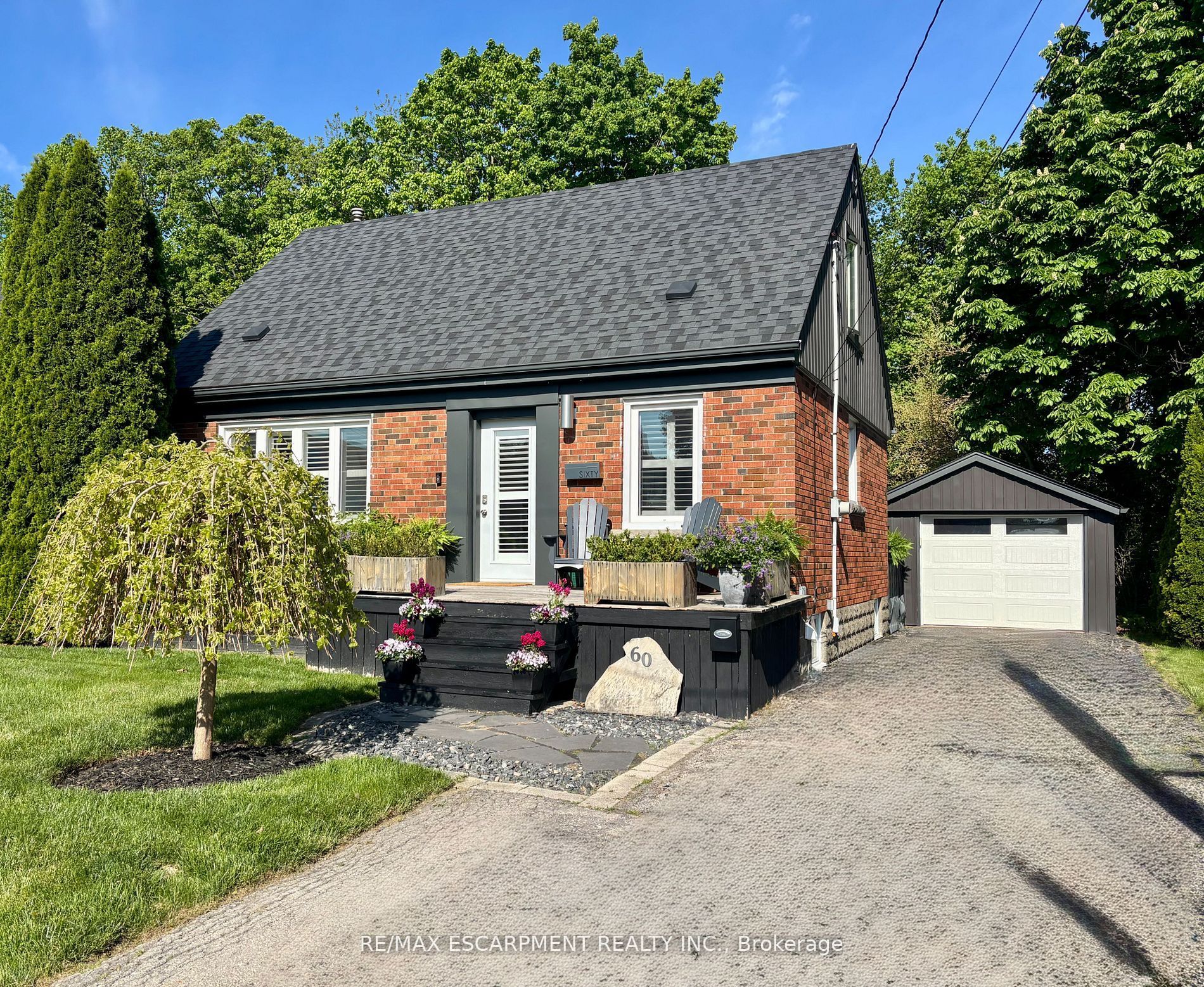60 Galbraith Drive, Hamilton, ON, L8G 1Z9