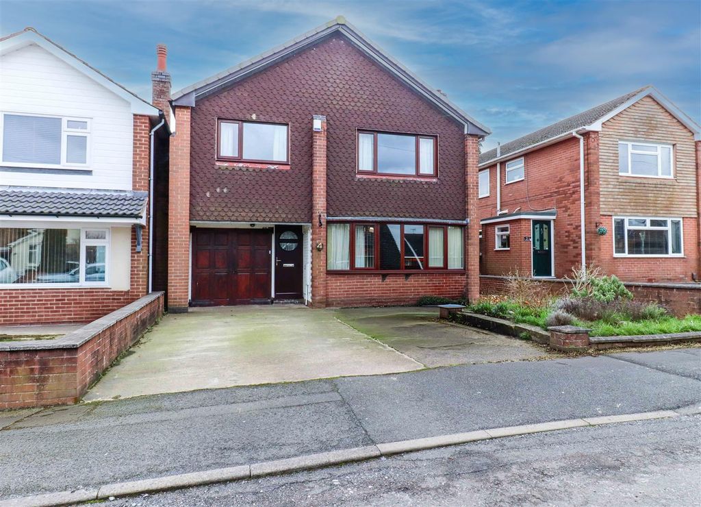 3 bed detached house for saleManning View, Ilkeston DE7