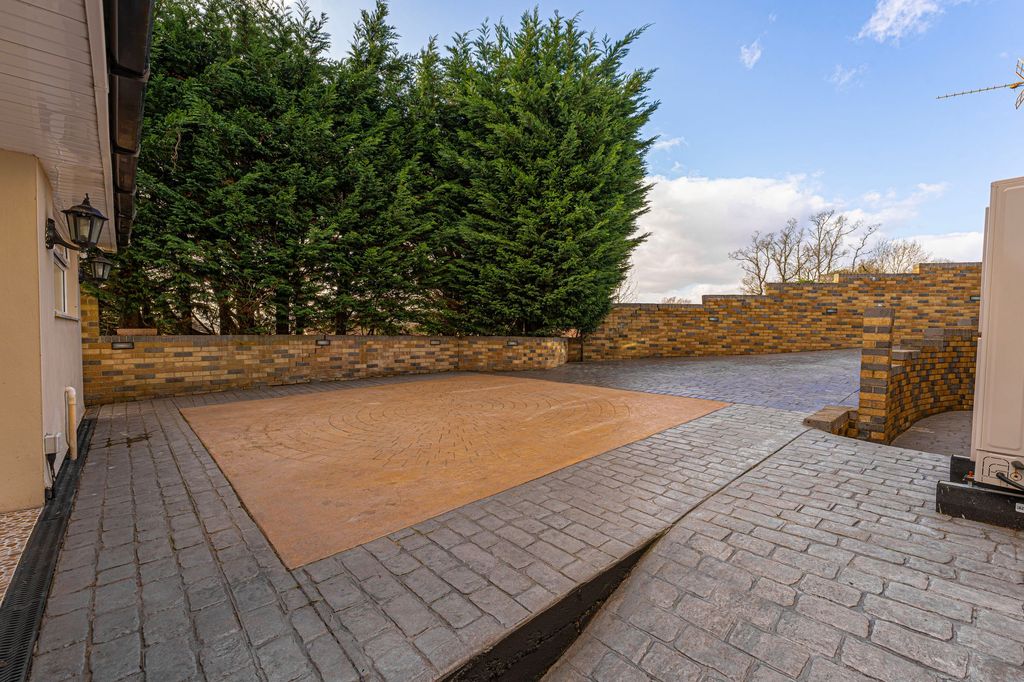 Additional image 70 of 6 bed detached house for saleMalpas Road, Newport NP20