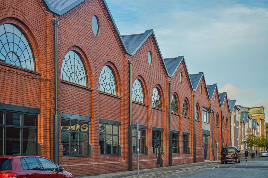 Additional image 7 of 1 bed flat for salePendyris Street, Cardiff CF11