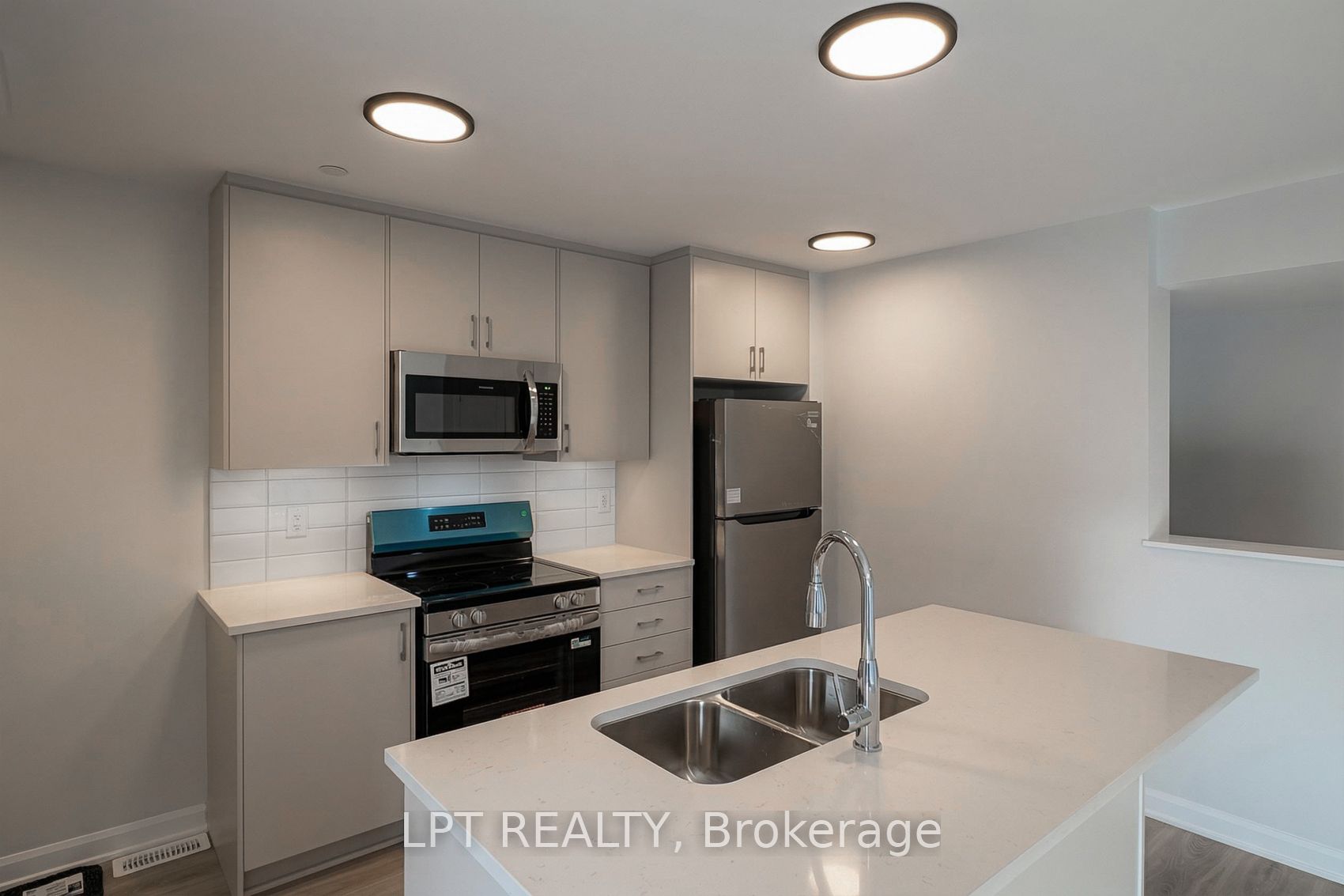 Additional image 3 of 20-401 Glenroy Gilbert Drive, Ottawa, ON, K2J 5W2