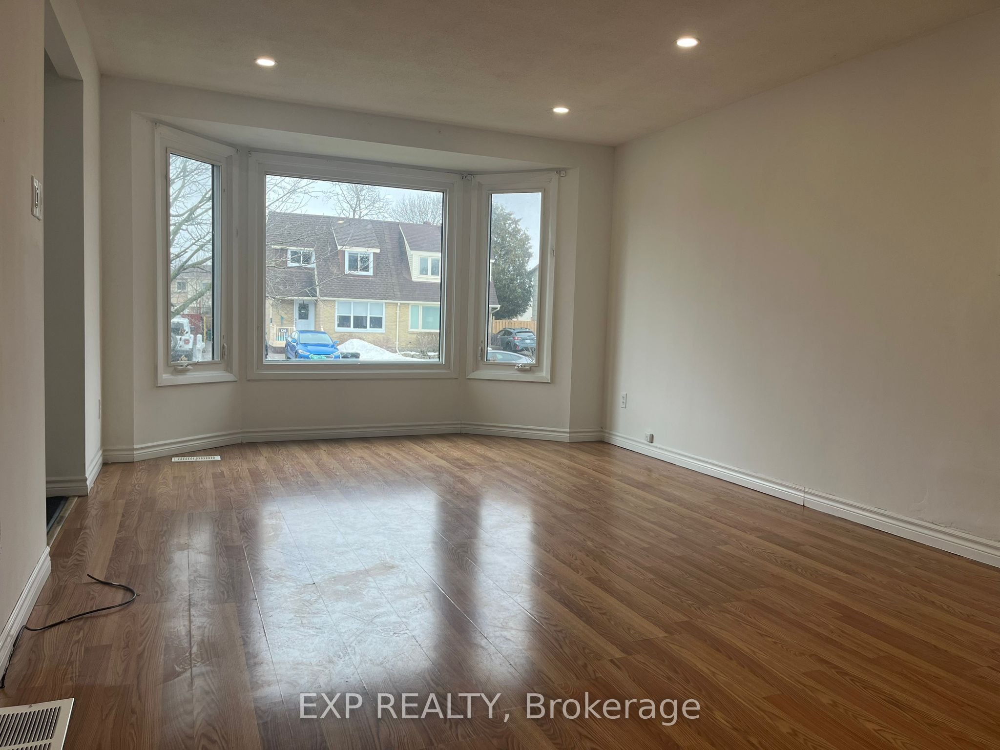 Additional image 3 of 123 Greendale Crescent, Kitchener, ON, N2A 2R5