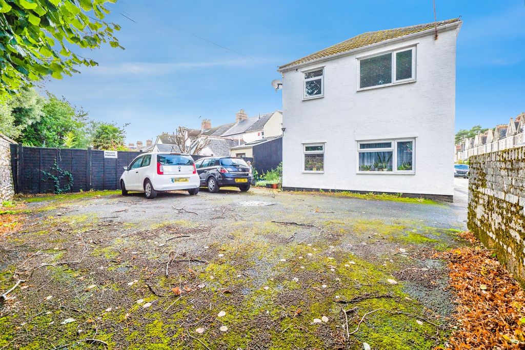 Additional image 16 of 1 bed flat for saleFairleigh Road, Cardiff CF11