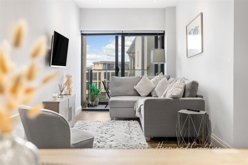 Additional image 4 of 1 bed flat for saleRomilly Crescent, Pontcanna CF11