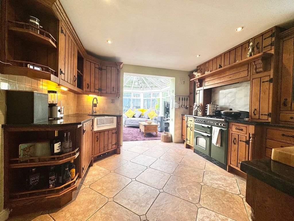 Additional image 5 of 4 bed detached house for salePriory Gardens, Langstone, Newport NP18