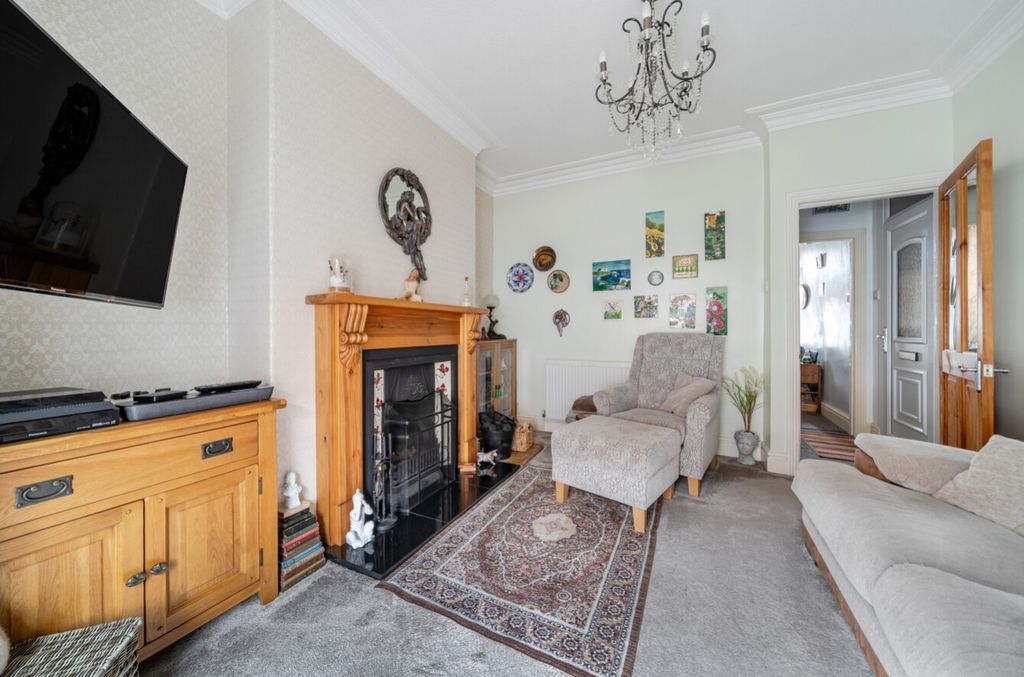 Additional image 5 of 3 bed terraced house for saleNelthorpe Street, Lincoln, Lincolnshire LN5