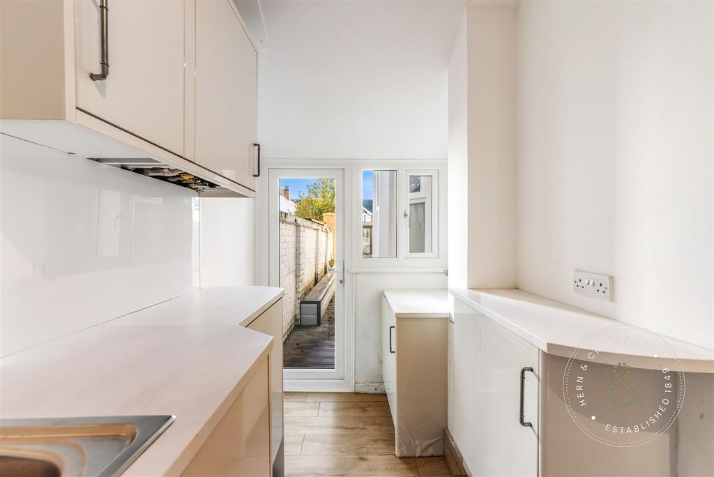 Additional image 13 of 4 bed terraced house for saleDogo Street, Pontcanna, Cardiff CF11