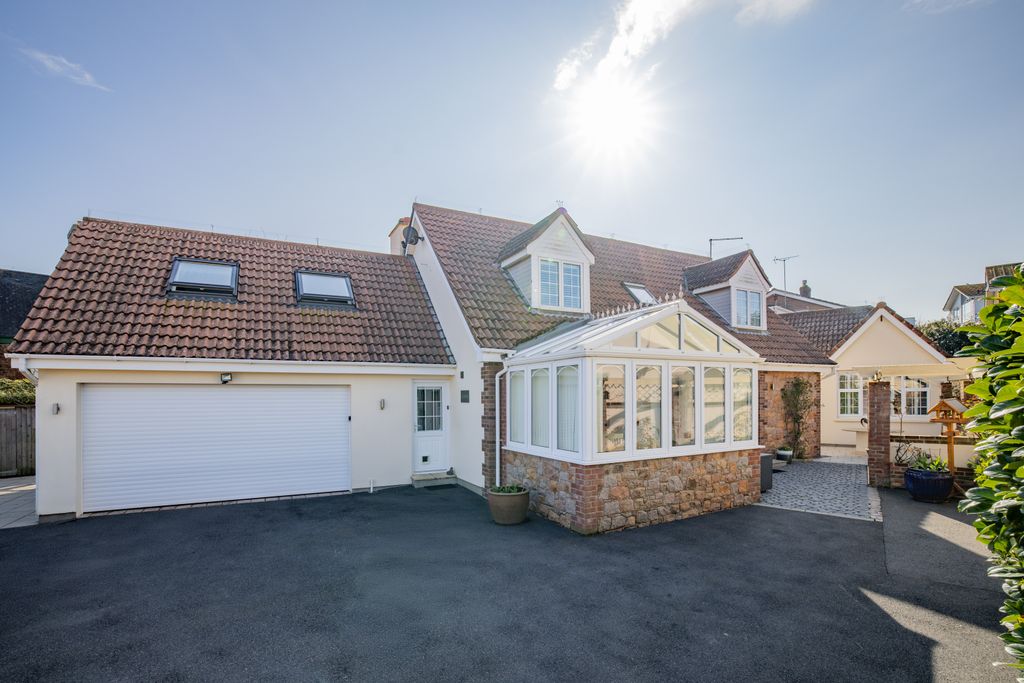 3 bed detached house for saleLe Jardin De Devant, Grouville, Jersey JE3