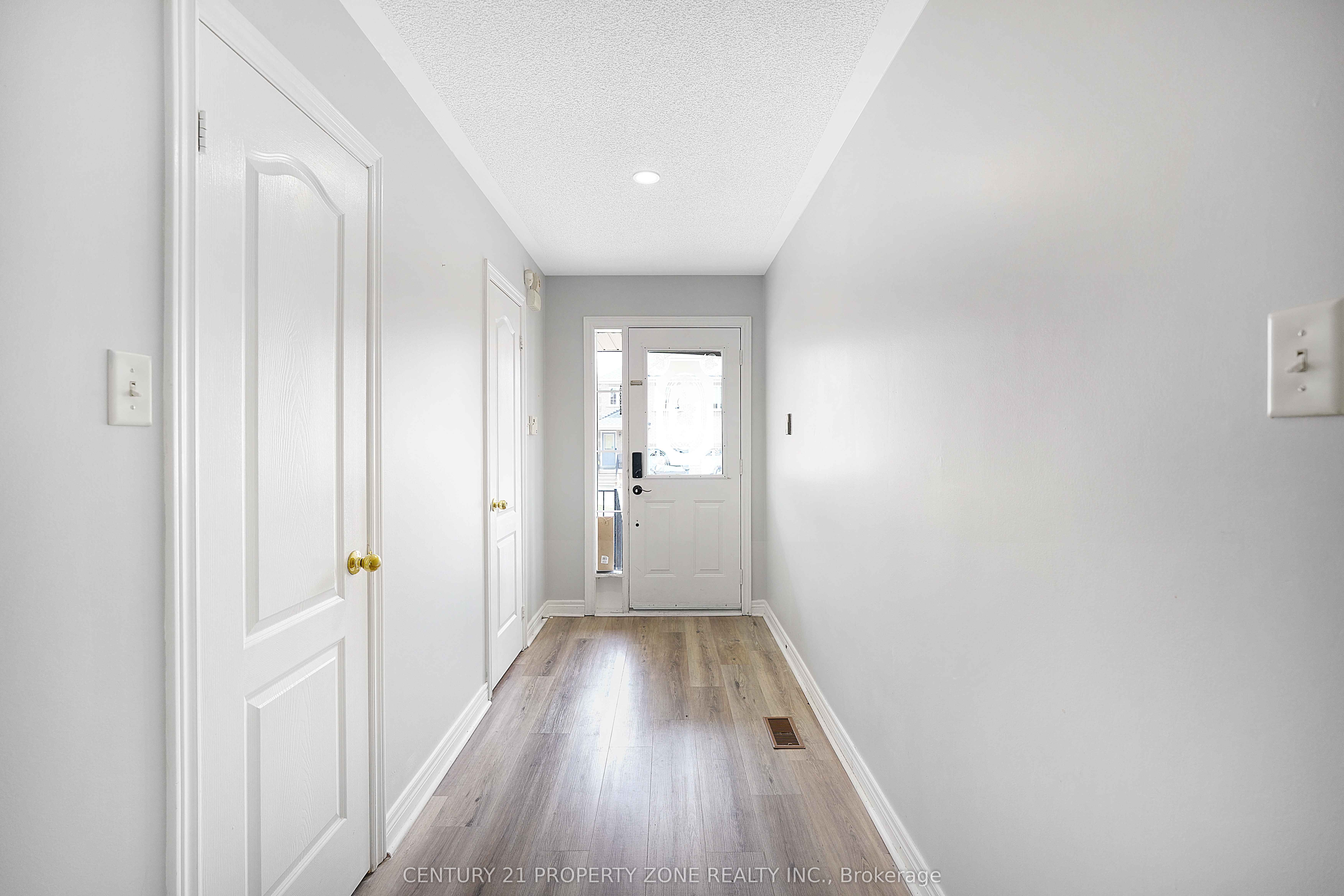 Additional image 4 of Upper-3893 Manatee Way, Mississauga, ON, L5M 6P7