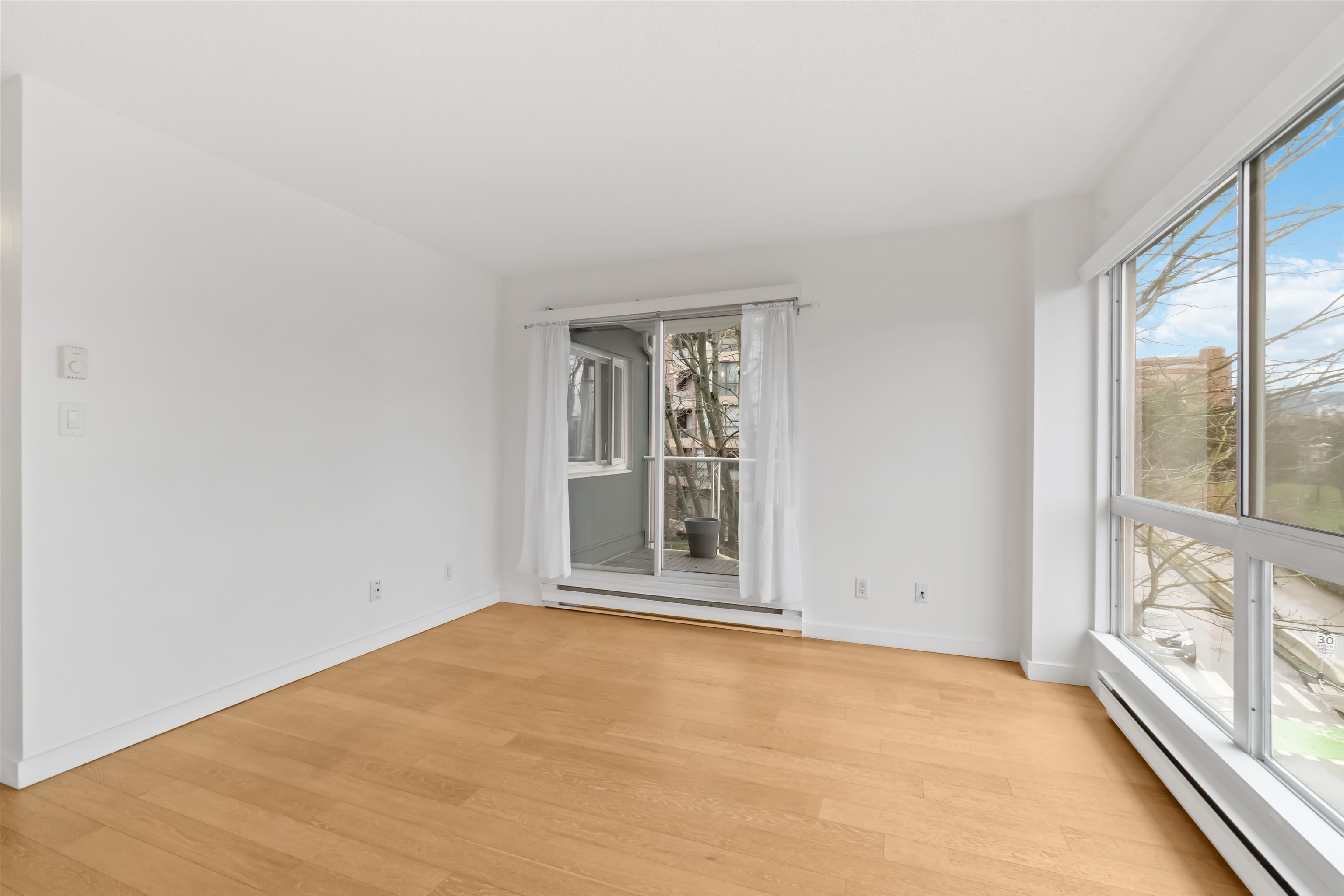 Additional image 6 of 406-1510 1st Avenue W, Vancouver, BC, V6J 4S3