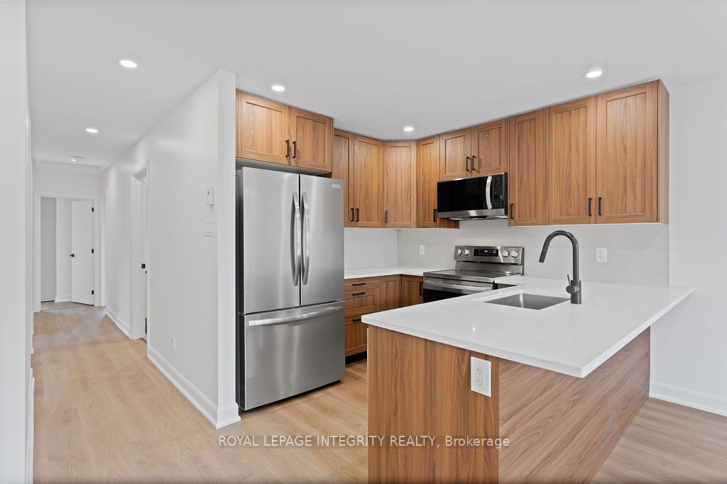 Additional image 5 of A-96 Fieldrow Street, Ottawa, ON, K2G 2Y9