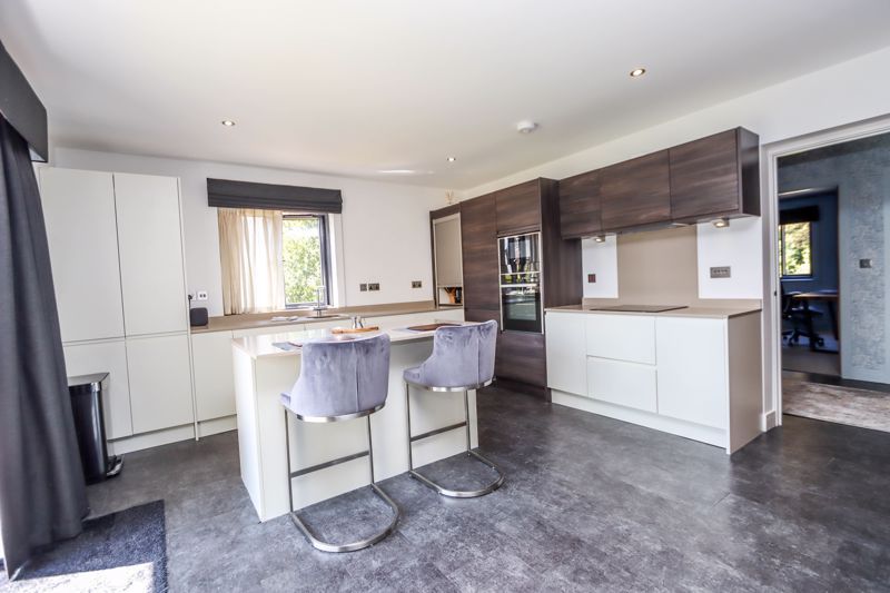 Additional image 3 of 2 bed flat for saleAlbert Road, Clevedon BS21