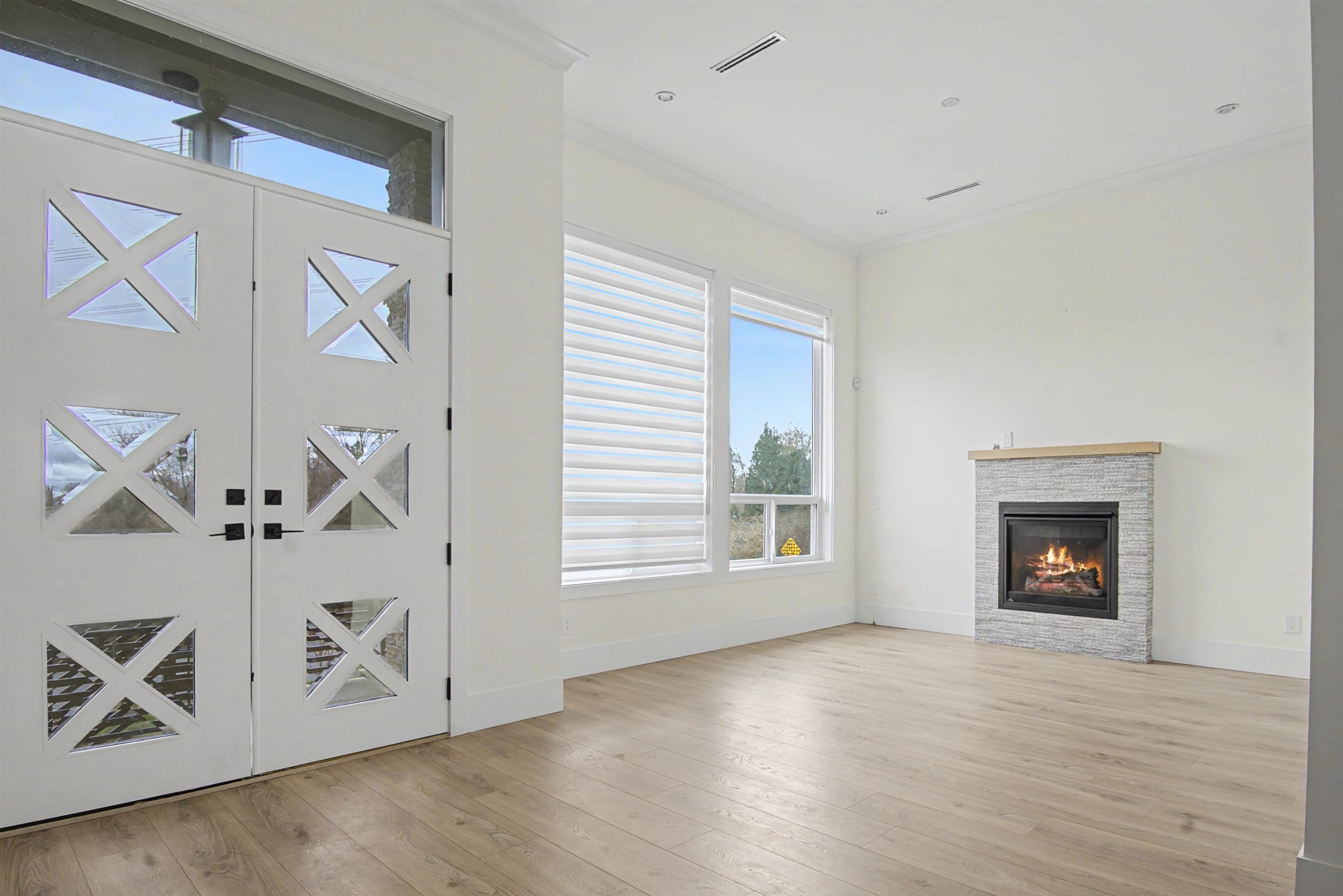 Additional image 5 of 16685 15a Avenue, Surrey, BC, V3S 9X7