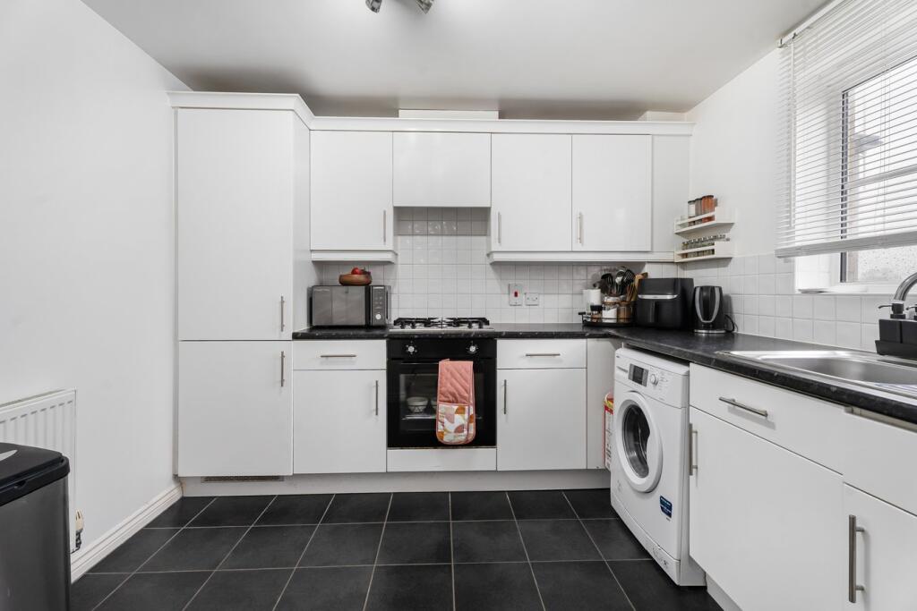 Additional image 5 of St Lukes Court, Hatfield, AL10