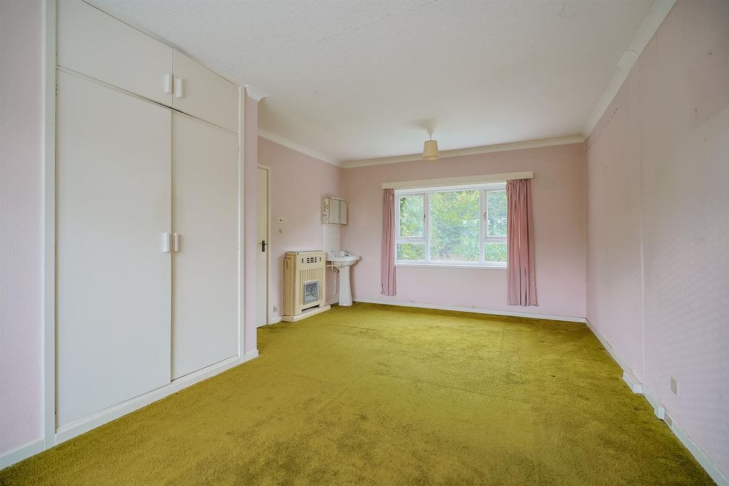 Additional image 10 of 7 bed detached house for saleFairways, 22, Ar Y Bryn, Pembrey, Burry Port SA16