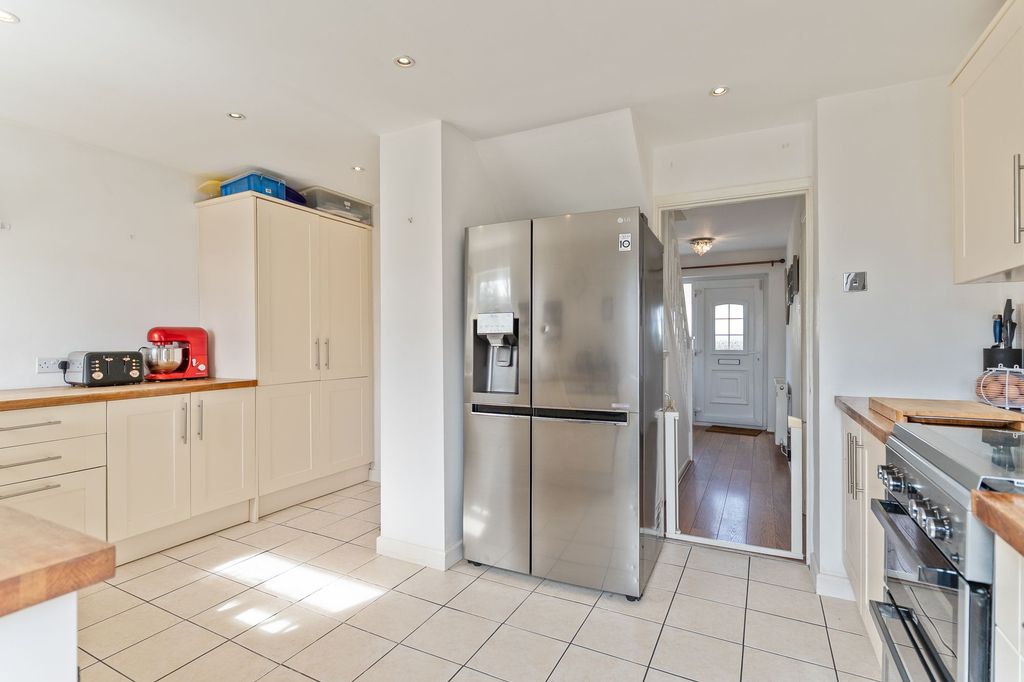 Additional image 5 of 4 bed semi-detached house for saleGlanwern Avenue, Newport NP19