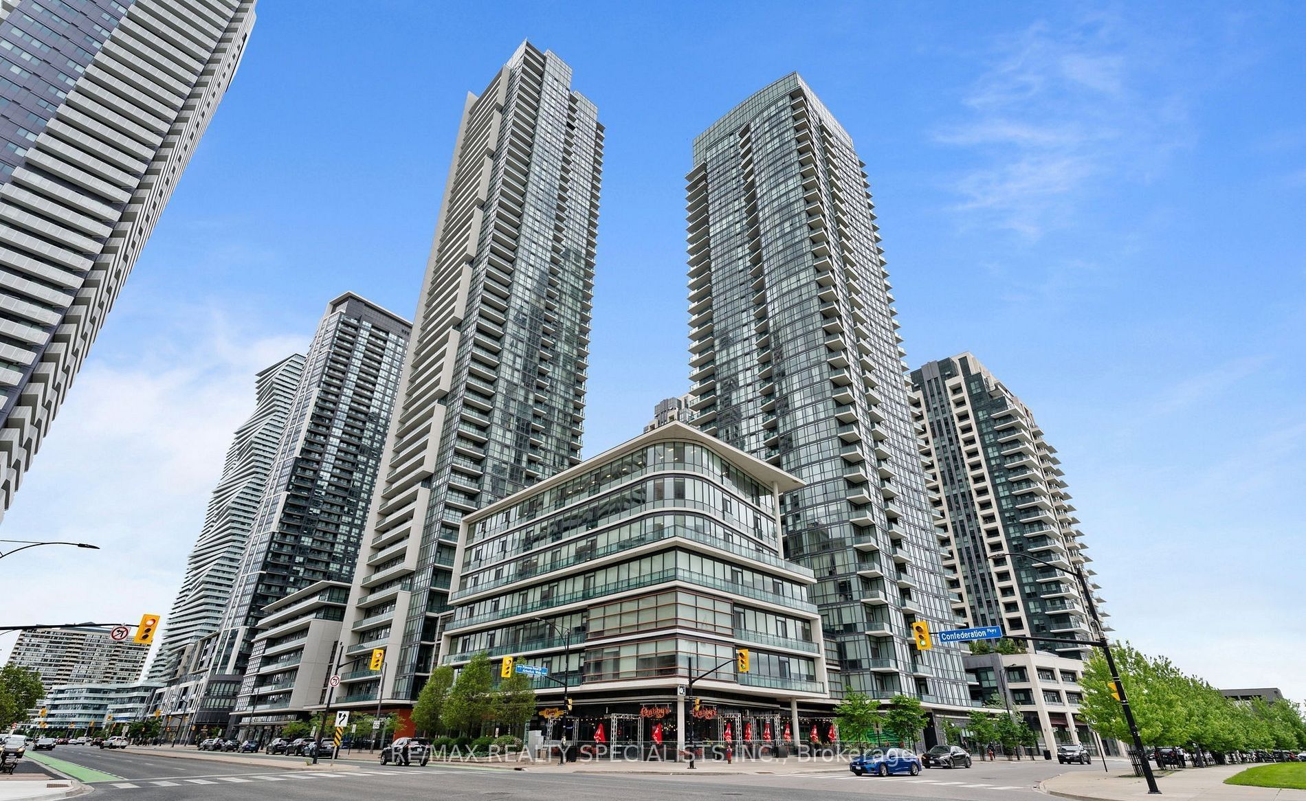 1507-4070 Confederation Parkway, Mississauga, ON, L5B 0E9