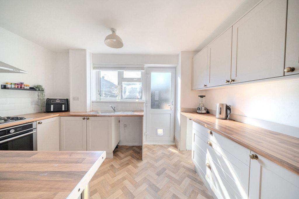 Additional image 10 of 3 bed terraced house for saleWorcester Close, Cwmbran NP44