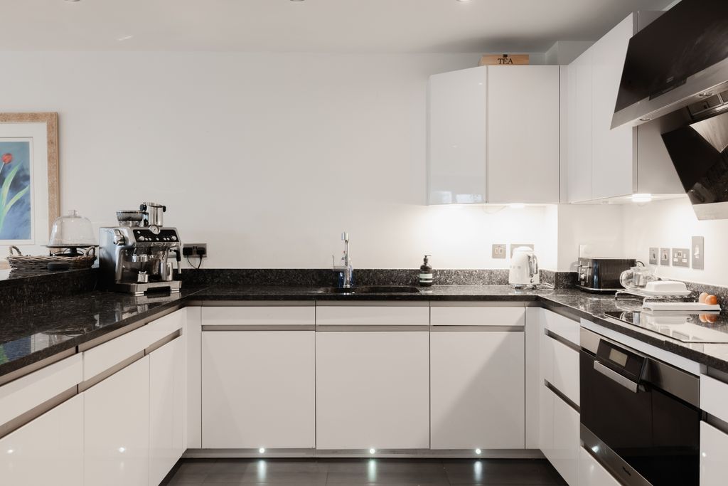 Additional image 14 of 2 bed flat for saleLa Rue De La Valeuse, St. Brelade, Jersey JE3