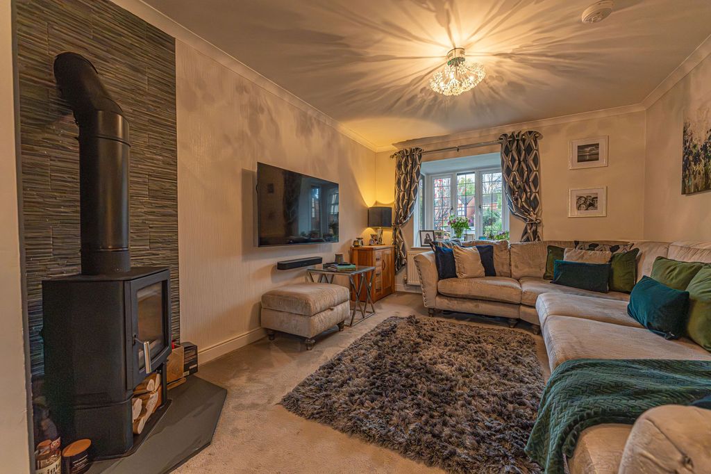 Additional image 4 of 4 bed detached house for saleHeronston Close, Undy NP26
