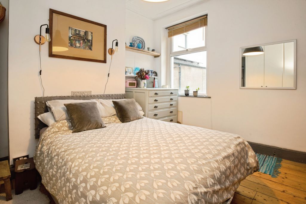 Additional image 15 of 5 bed end terrace house for salePencisely Road, Cardiff CF5