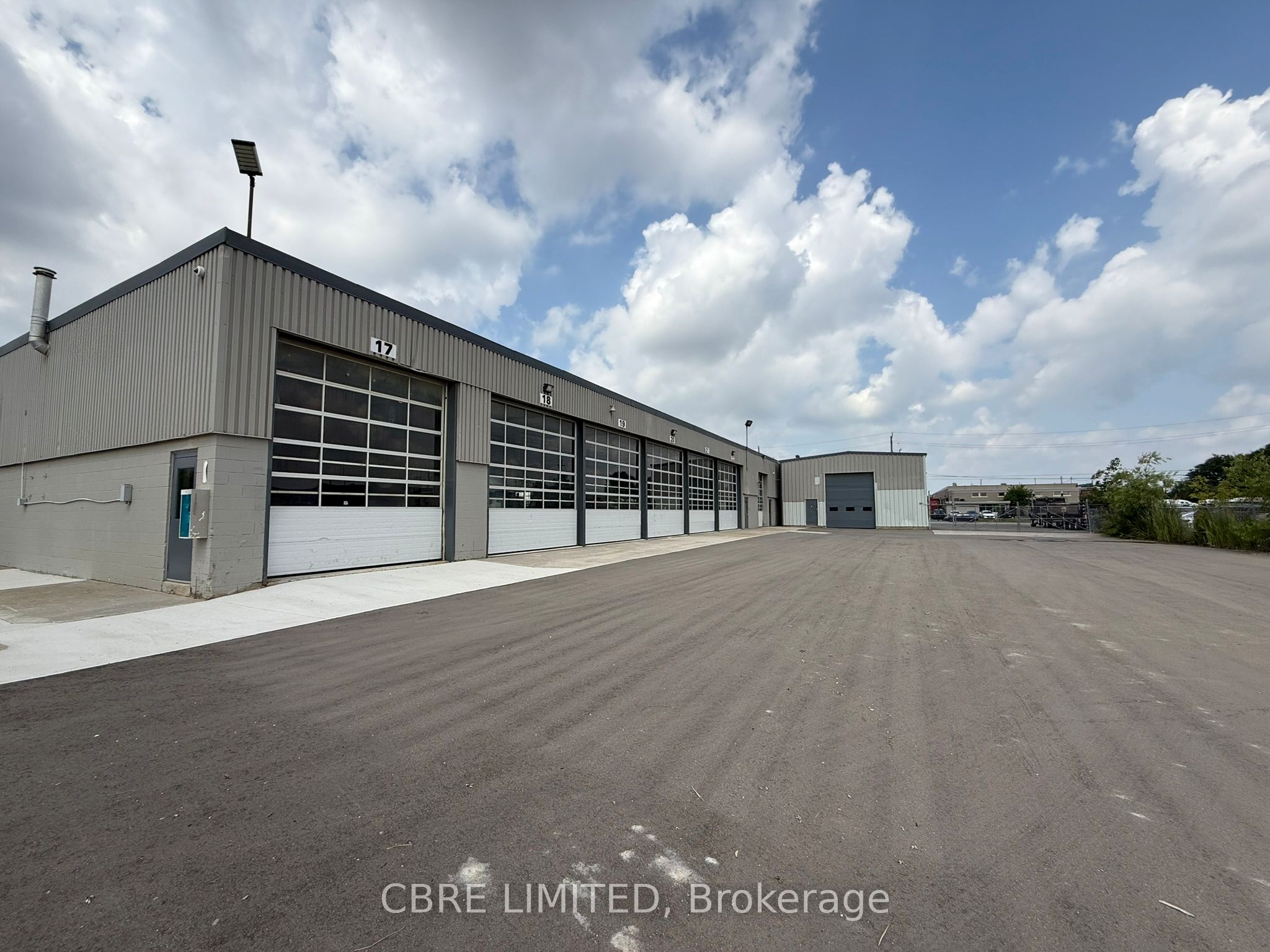 Additional image 6 of 2-36 Rutherford Road S, Brampton, ON, L6W 3J5