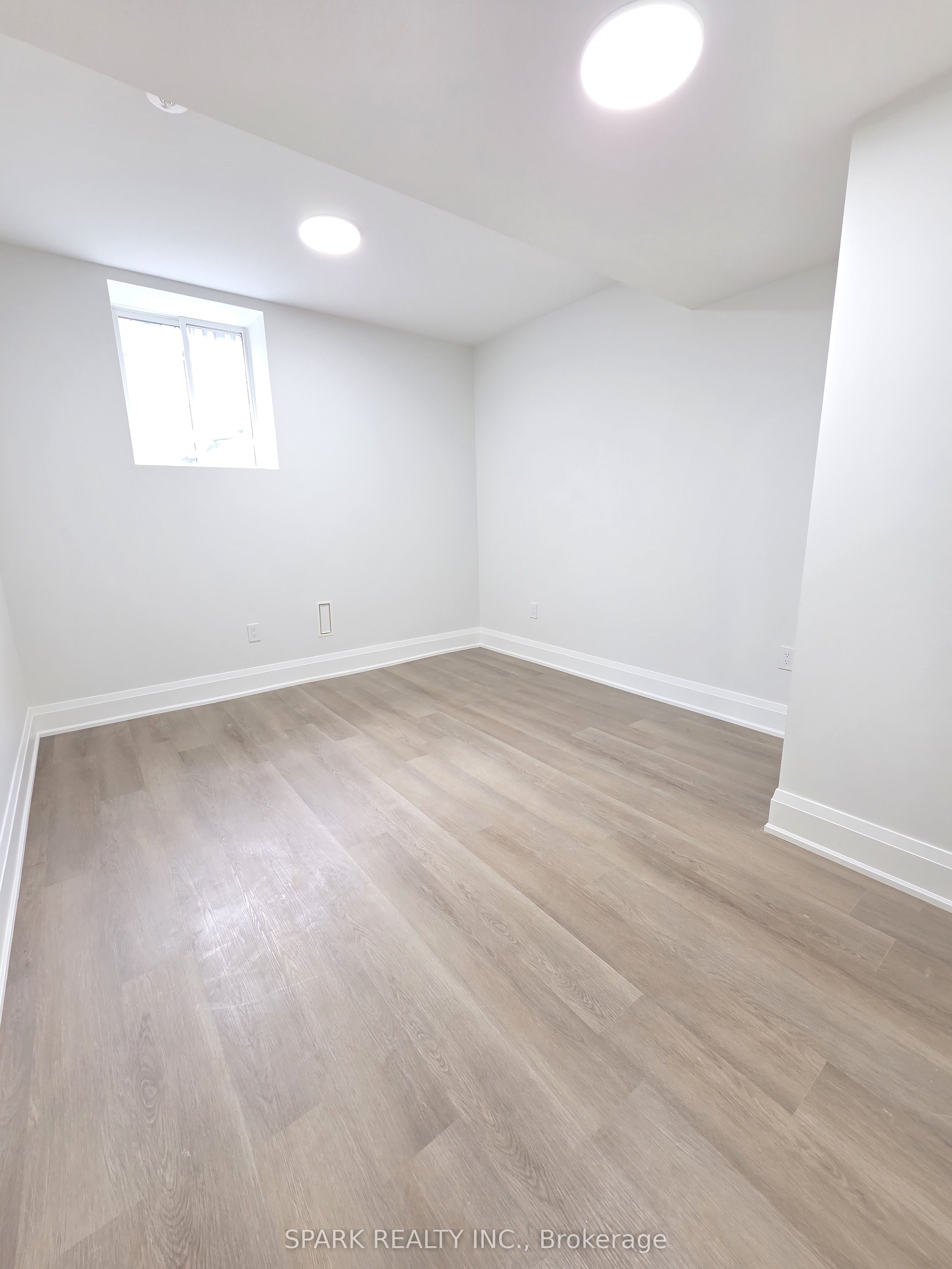 Additional image 4 of Basement-1432 Yellow Rose Circle, Oakville, ON, L6M 5L2