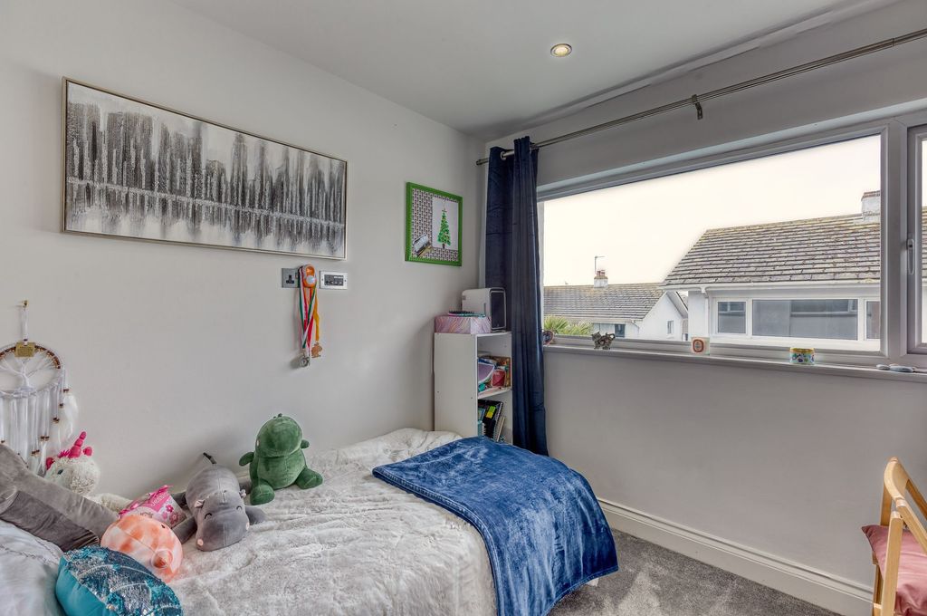 Additional image 22 of 4 bed semi-detached house for sale13 Nomond Avenue, St Helier JE2