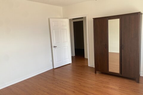 Additional image 8 of Apt. 3-2890 Lake Shore Boulevard W, Toronto, ON, M8V 1J2