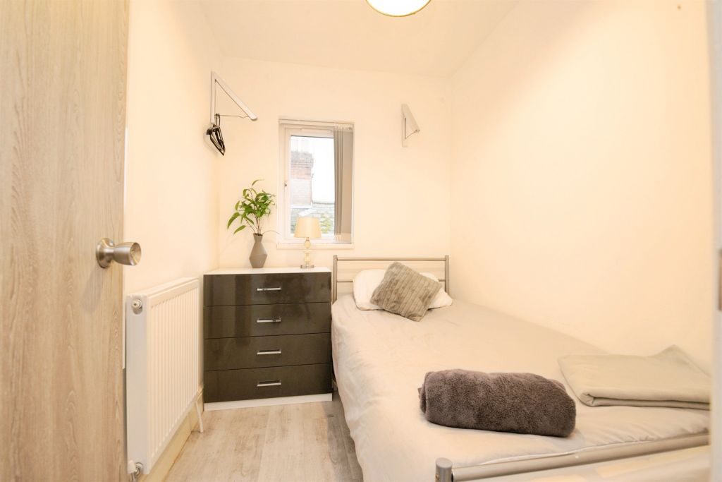 Additional image 17 of 2 bed flat for saleConnaught Road, Roath, Cardiff CF24